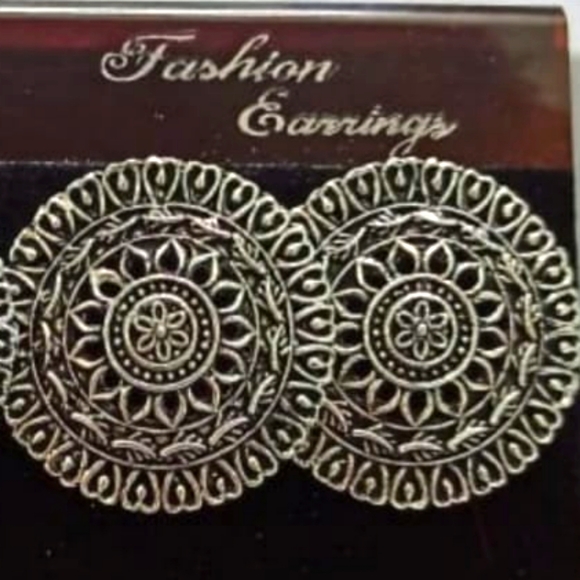 Fashion Jewelry Jewelry - Round Oxidised stud jhumka for daily fashion hoop earrings